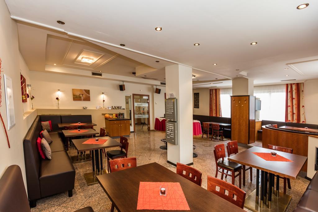 Hotel Denk Bed & Breakfast Vorchdorf Exterior foto