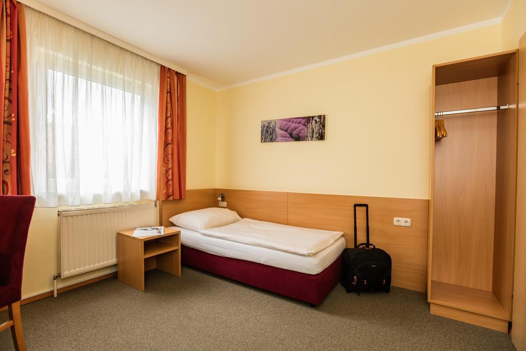 Hotel Denk Bed & Breakfast Vorchdorf Exterior foto